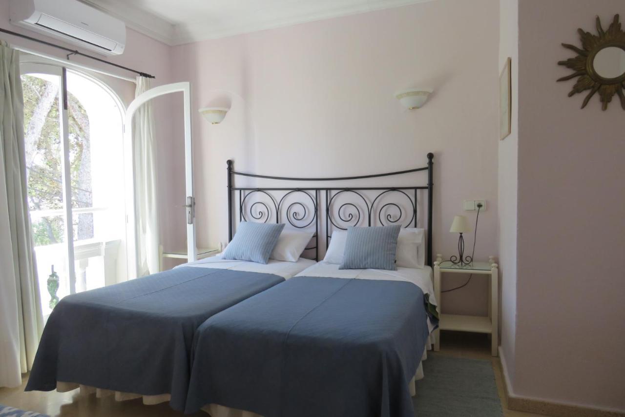 Fowlers Hotel Кала д'Ор Екстер'єр фото